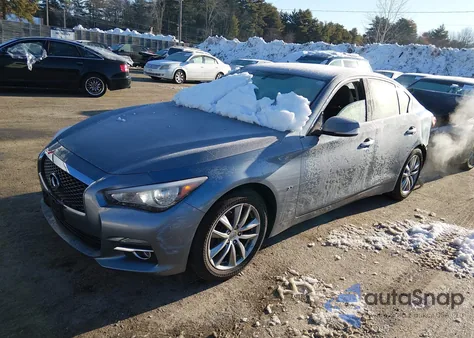2015 Infiniti Q50 Premium z USA, uszkodzony, nr VIN JN1BV7AR5FM399475